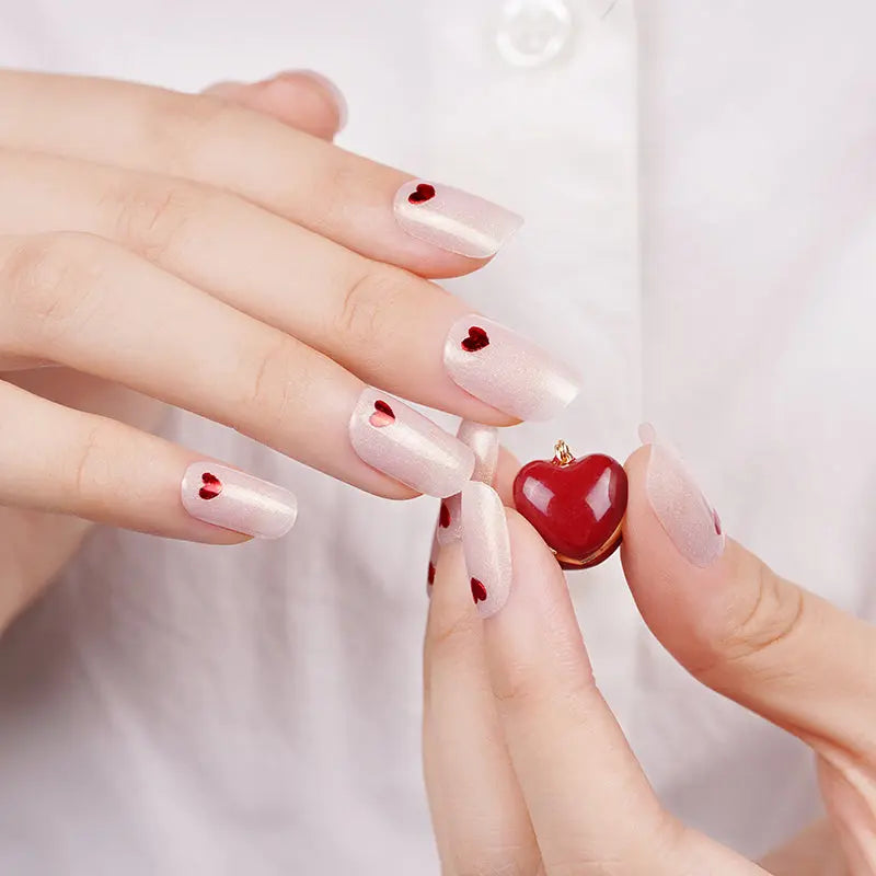 RED HEARTS NAILZ