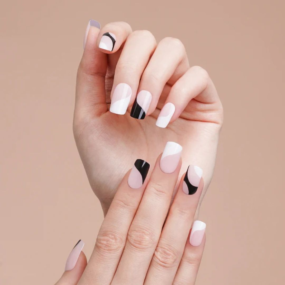 CLASSY ELEGANCE NAILZ